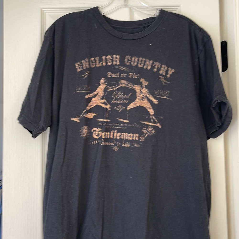 Men’s t shirt